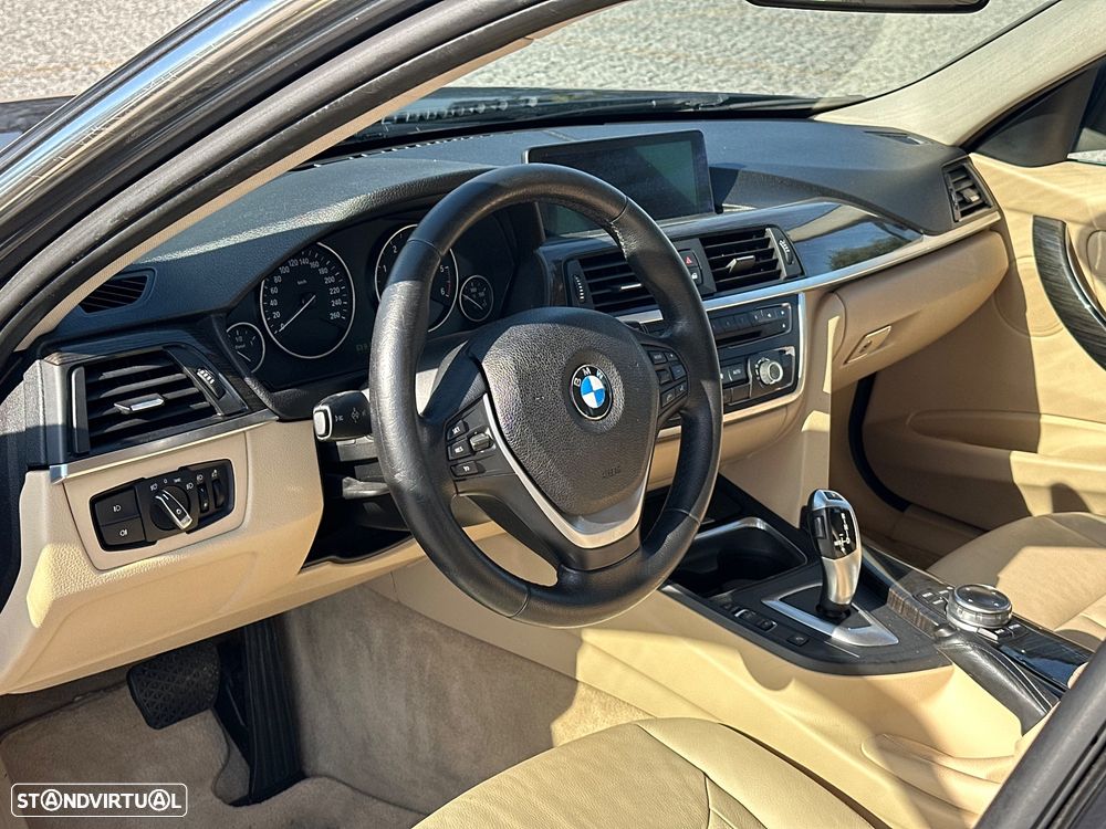 BMW 320 d Auto Line Luxury - 19