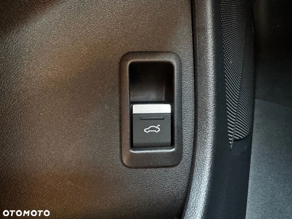 Audi Q4 Sportback e-tron 45 82kWh S Line Edition - 12