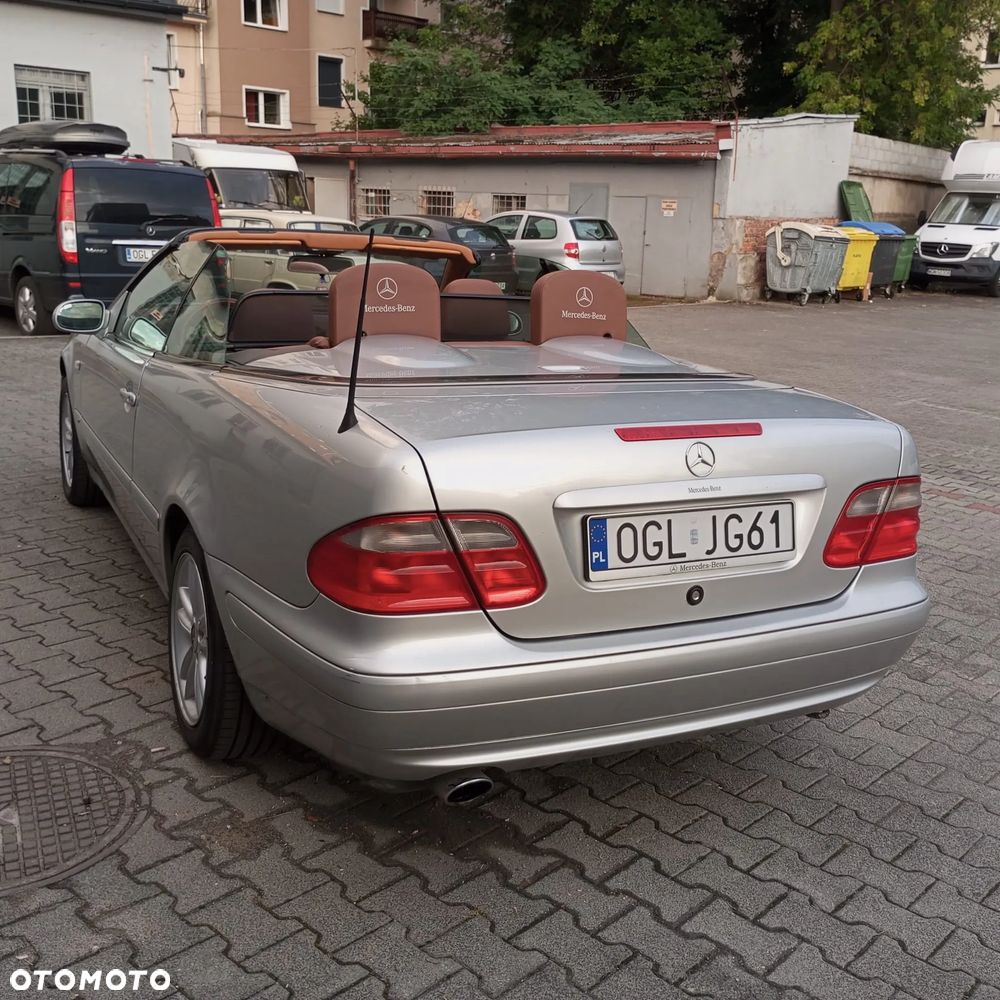 Mercedes-Benz CLK 200 - 1