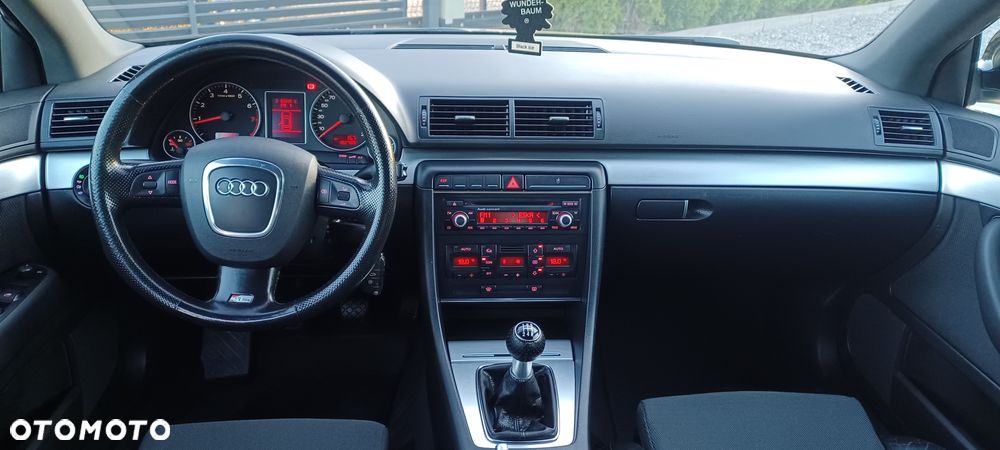 Audi A4 Avant 1.8 T - 16