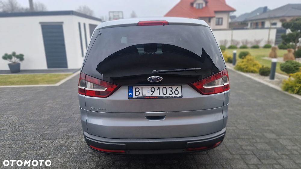 Ford Galaxy 2.0 TDCi Ghia - 26