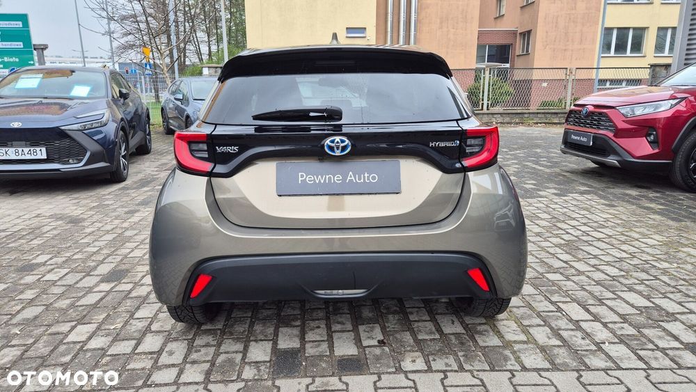 Toyota Yaris Hybrid 1.5 Comfort - 4