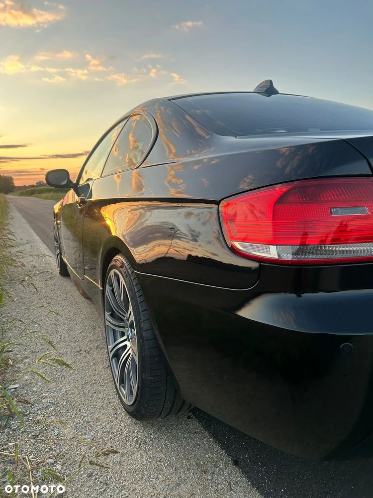 BMW Seria 3 335i xDrive Coupe - 3