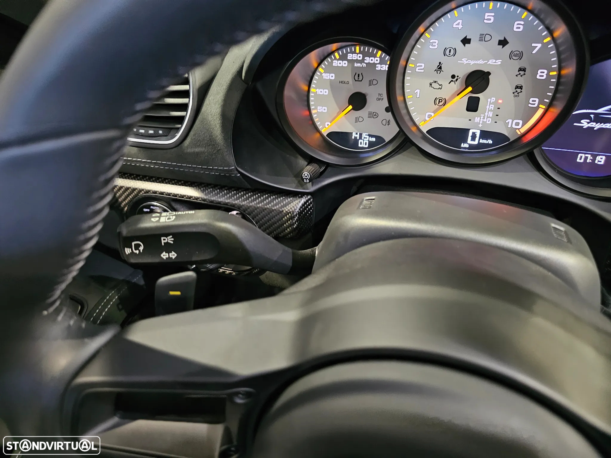 Porsche 718 Spyder - 37