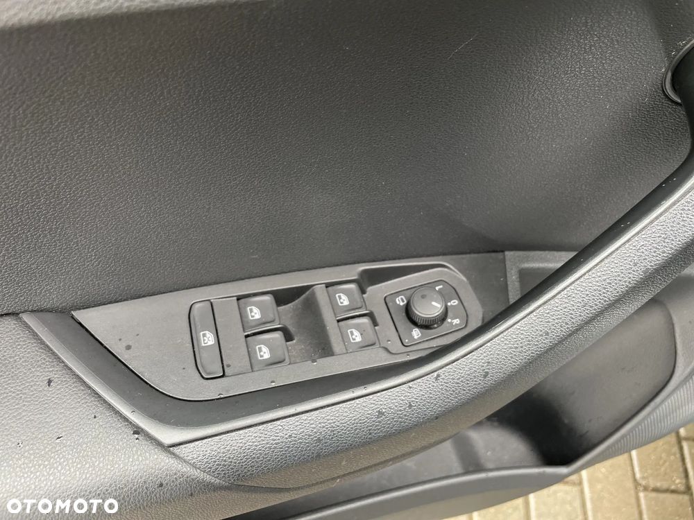 Skoda Karoq 1.5 TSI ACT GPF 4x2 Style DSG - 10