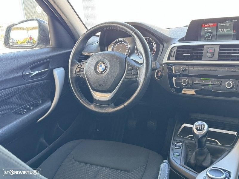 BMW 116 d Line Sport - 23