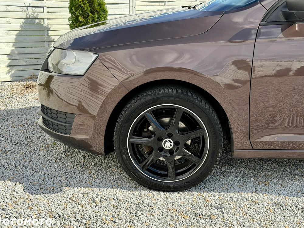 Skoda RAPID 1.2 TSI Style - 19