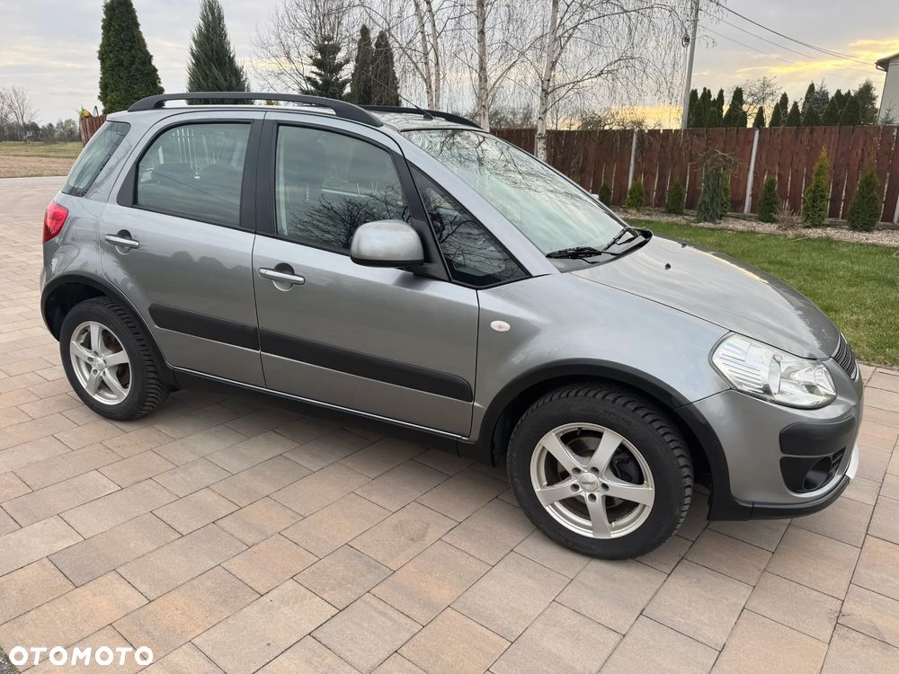 Suzuki SX4 1.6 VVT 4x4 Comfort - 8