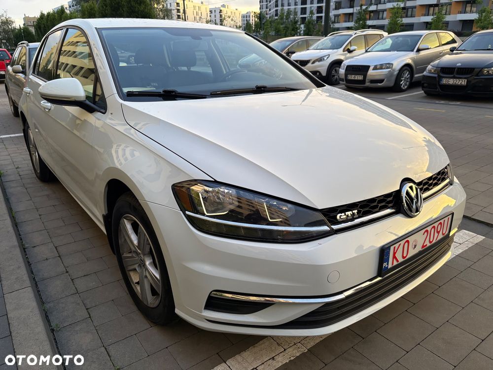 Volkswagen Golf - 19