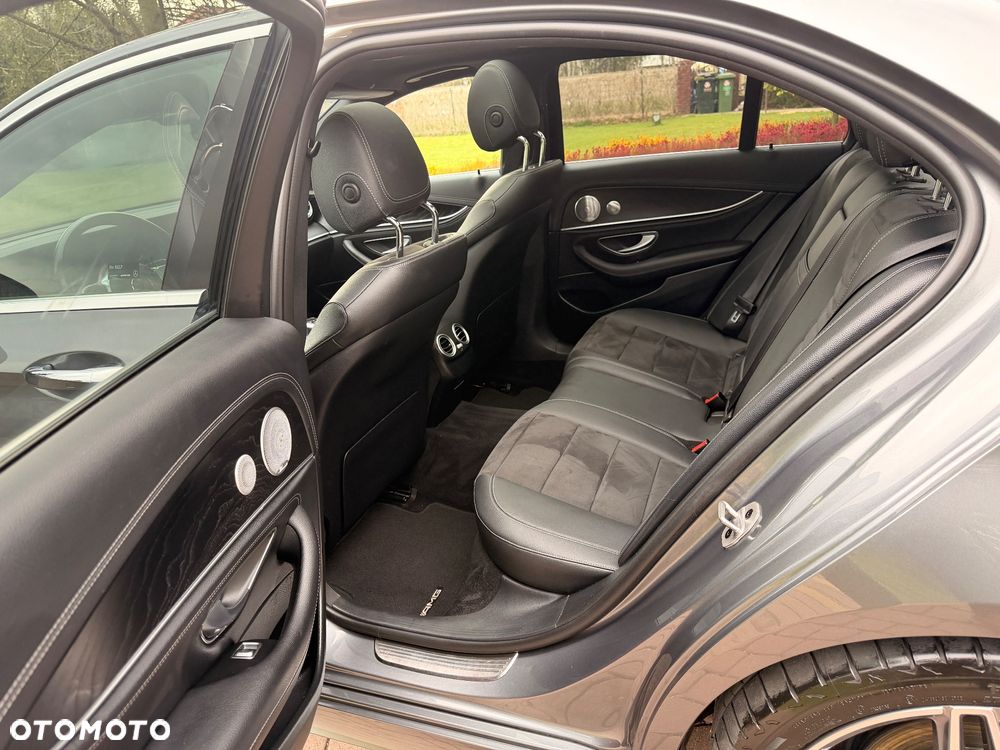 Mercedes-Benz Klasa E - 13