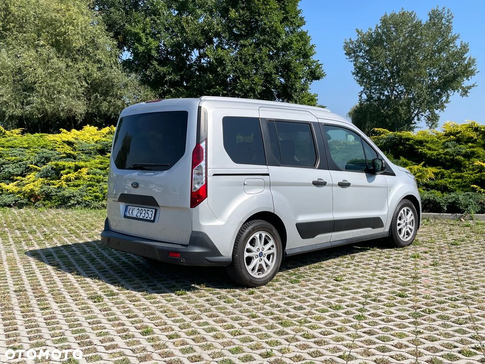 Ford Tourneo Connect 1.5 EcoBlue Start-Stop Titanium - 8