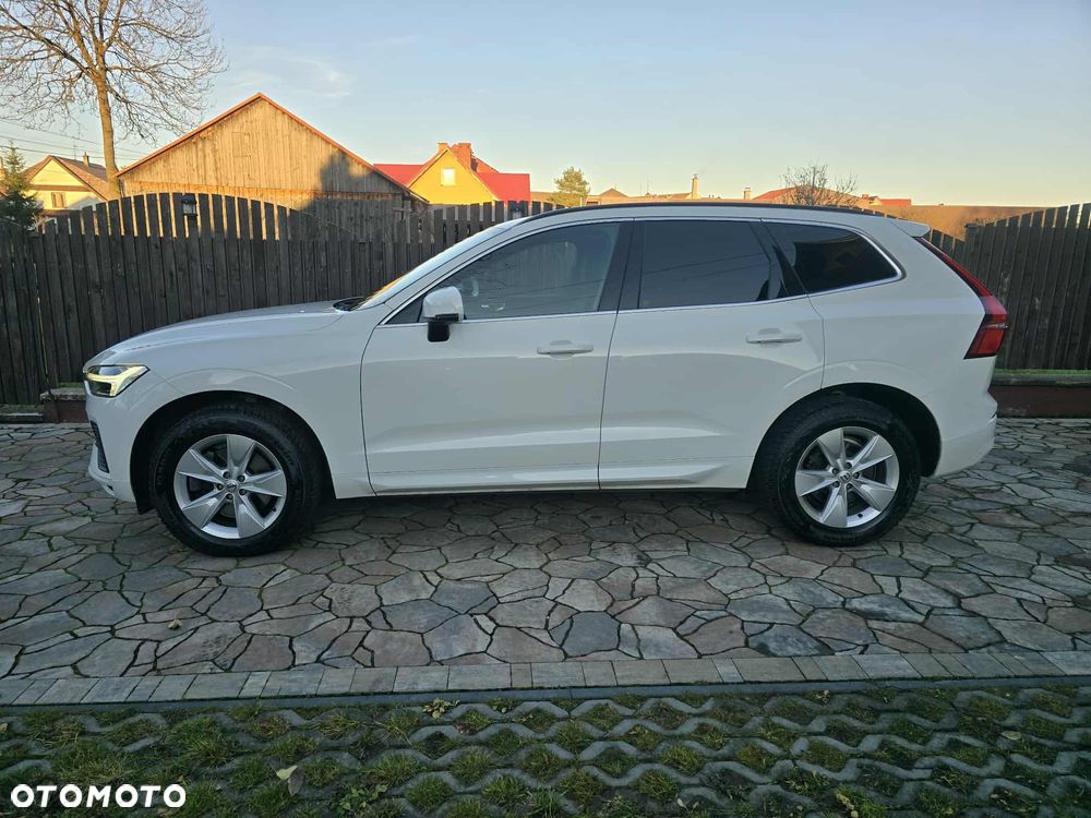 Volvo XC 60 D4 Momentum Pro - 20