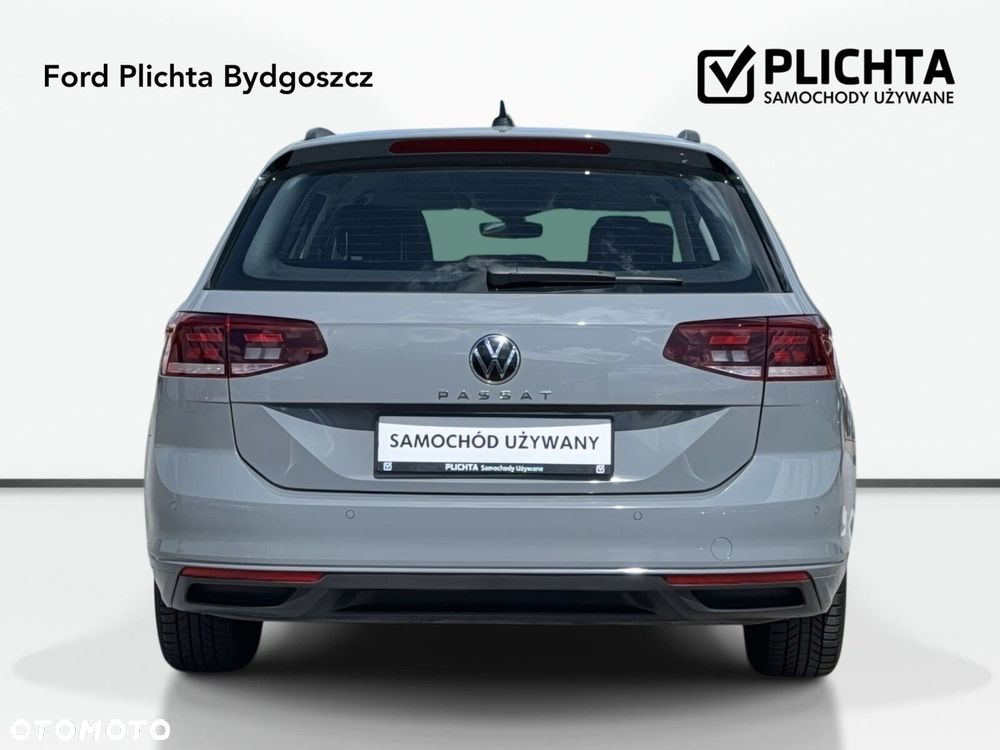 Volkswagen Passat - 7