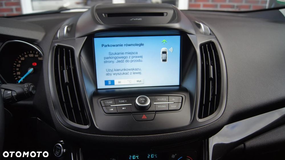 Ford Kuga 1.5 EcoBoost FWD Titanium ASS - 20