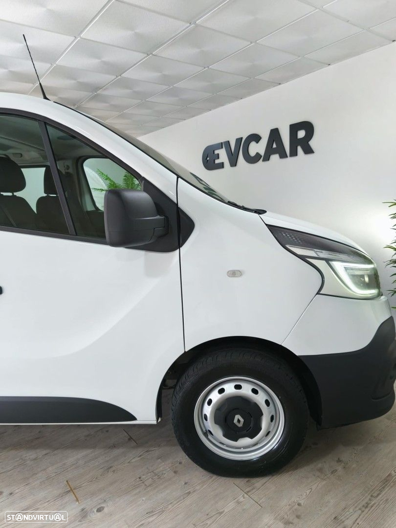 Renault Trafic 2.0 dCi L2H1 1.2T - 17