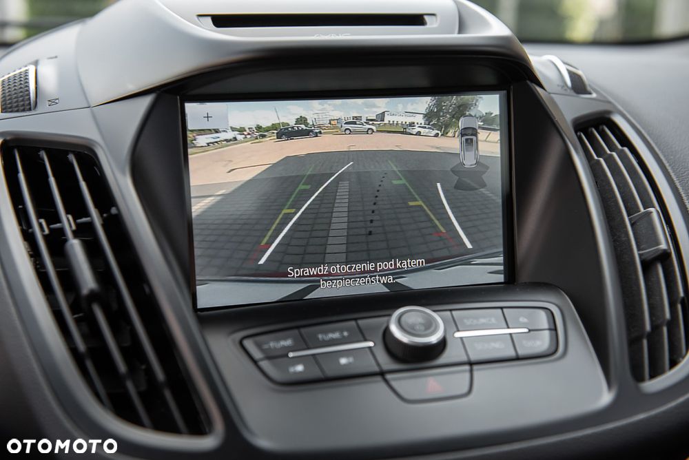 Ford Kuga 2.0 EcoBlue AWD ST-Line - 25