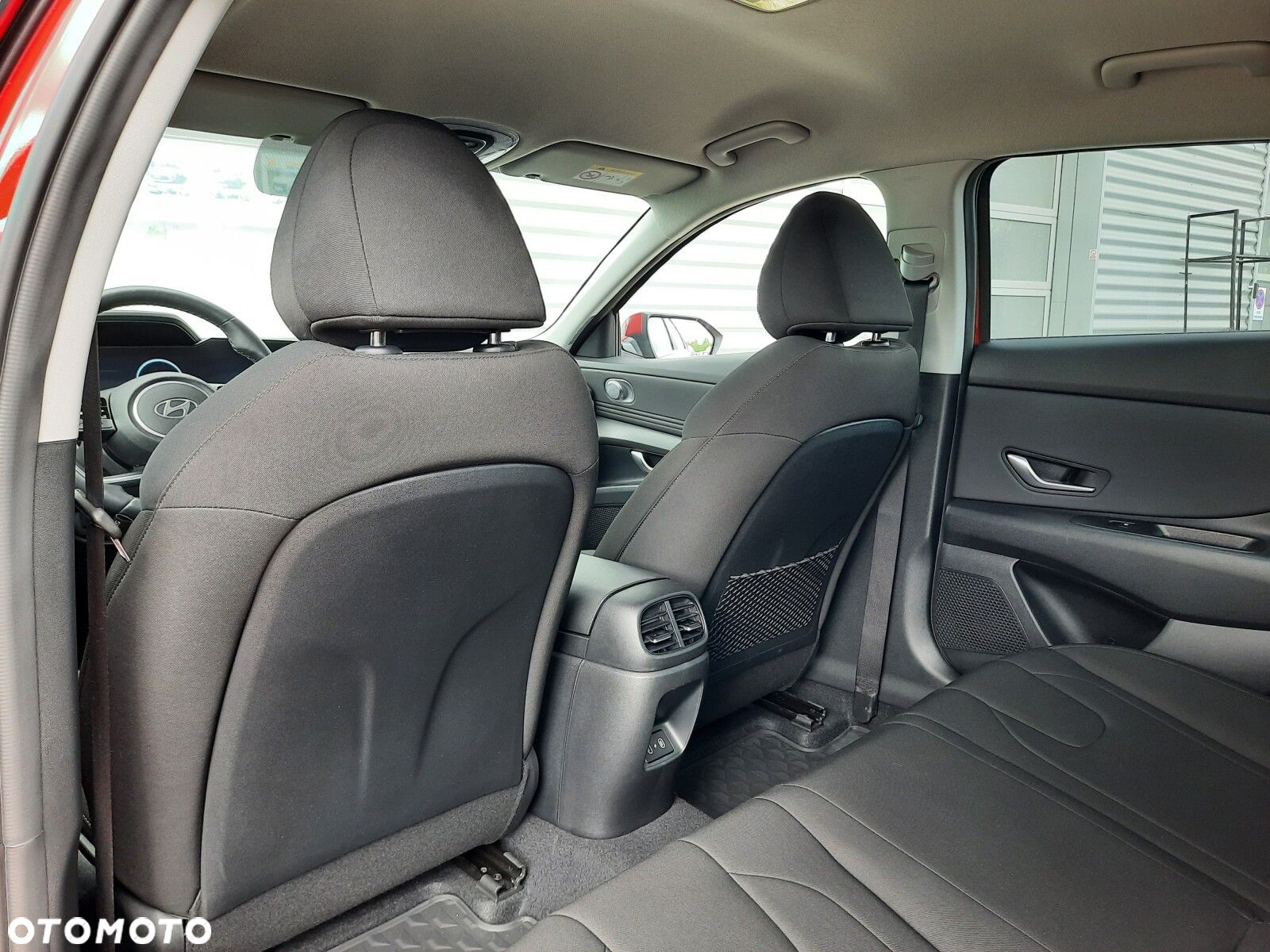 Hyundai Elantra 1.6 Smart - 14