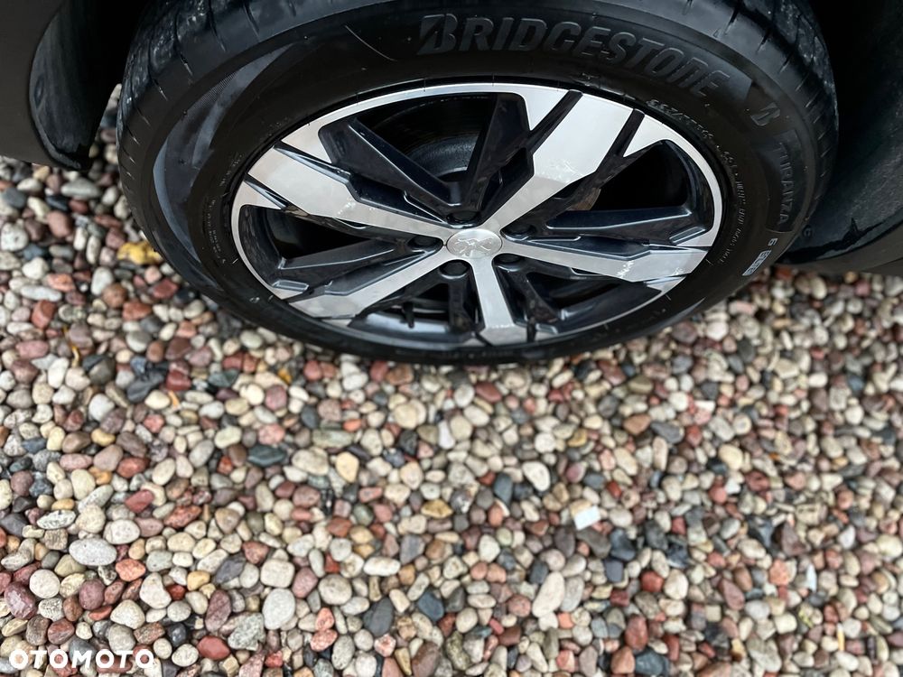 Peugeot 5008 BlueHDI 120 EAT6 Allure - 39