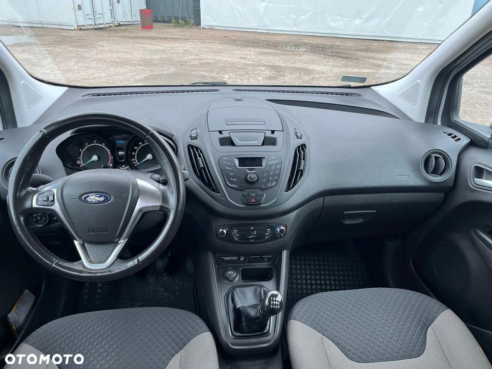 Ford Transit Courier Ambiente - 3