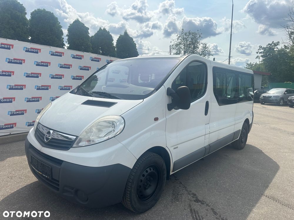 Opel Vivaro L2H1 2.9t Essentia - 2