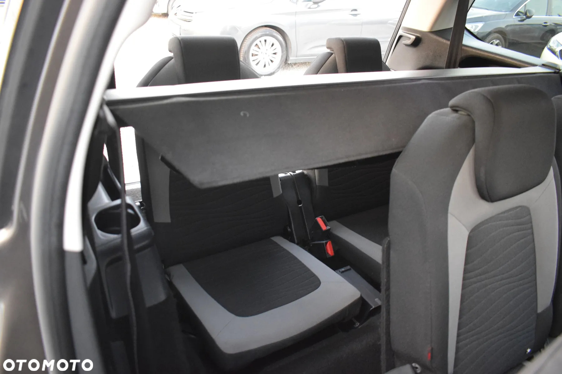 Citroën C4 Grand Picasso BlueHDi 150 EAT6 Exclusive - 11