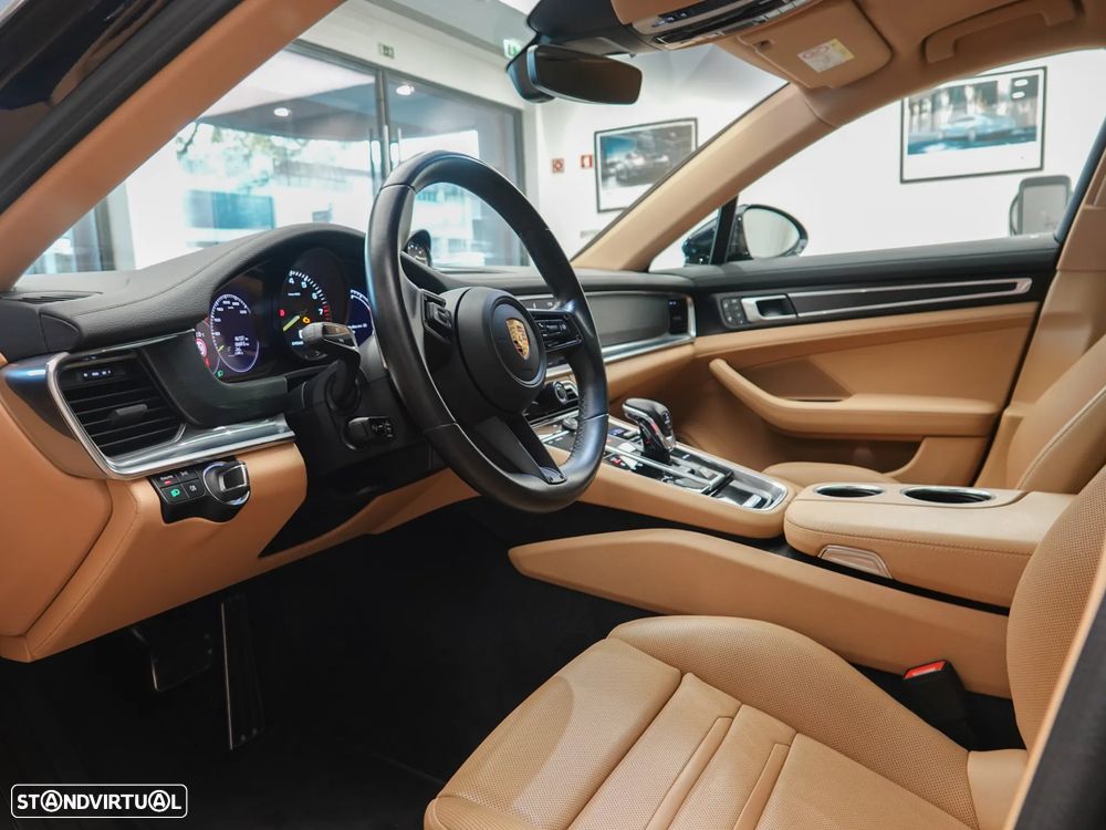 Porsche Panamera Sport Turismo 4 E-Hybrid Platinum Edition - 20