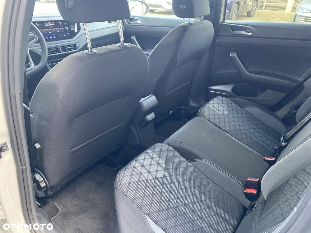 Volkswagen Taigo - 21