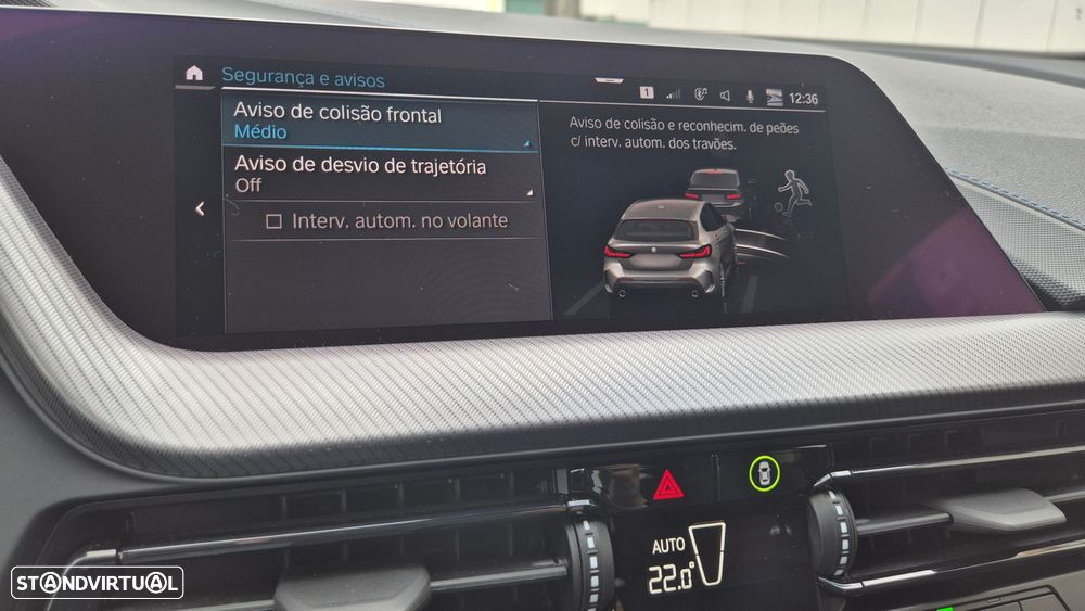 BMW 116 d Pack Desportivo M Auto - 48