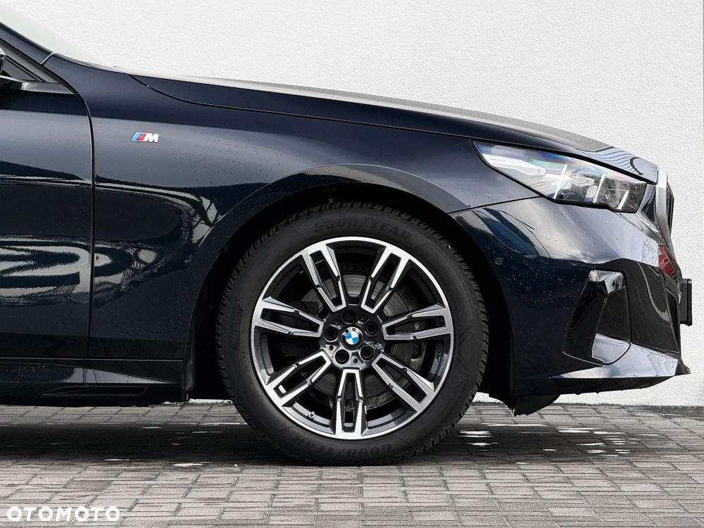 BMW Seria 5 520d - 11