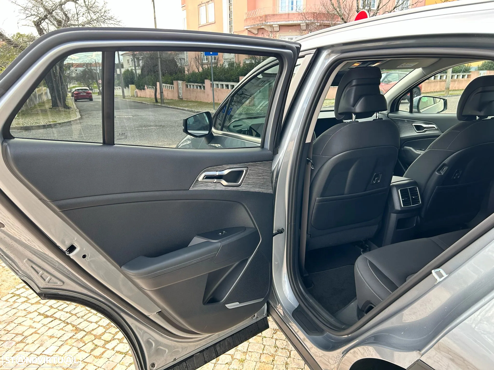 Kia Sportage 1.6 T-GDI Drive - 8