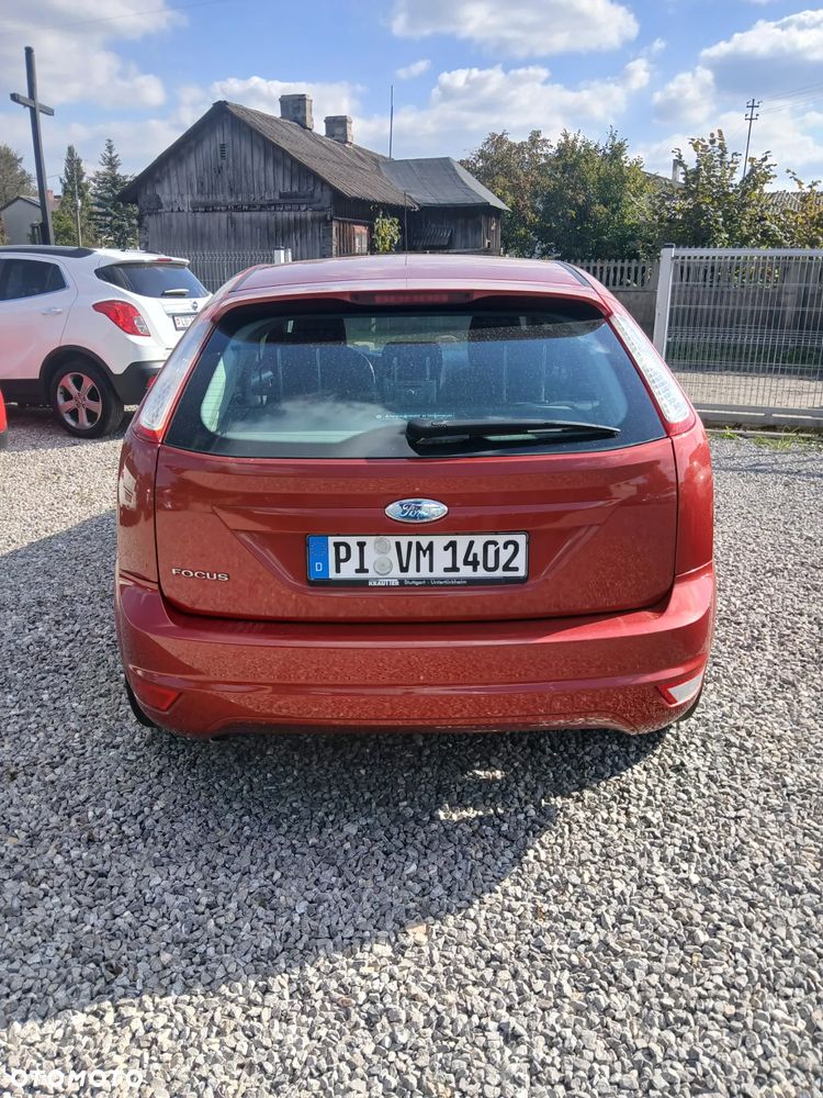 Ford Focus - 12