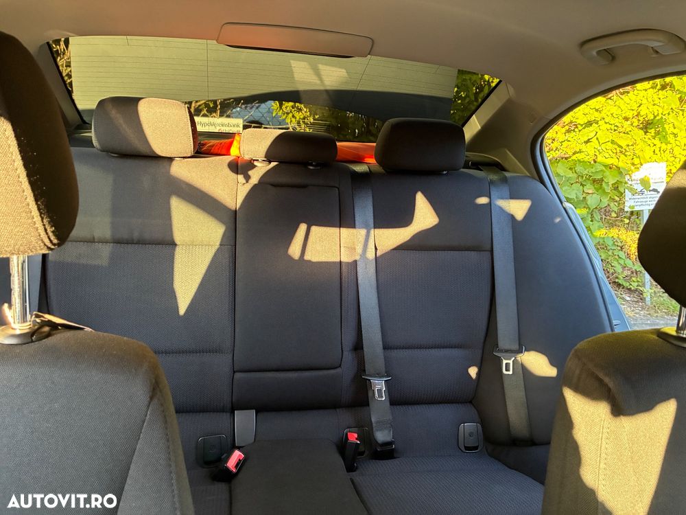 BMW Seria 3 316d - 18