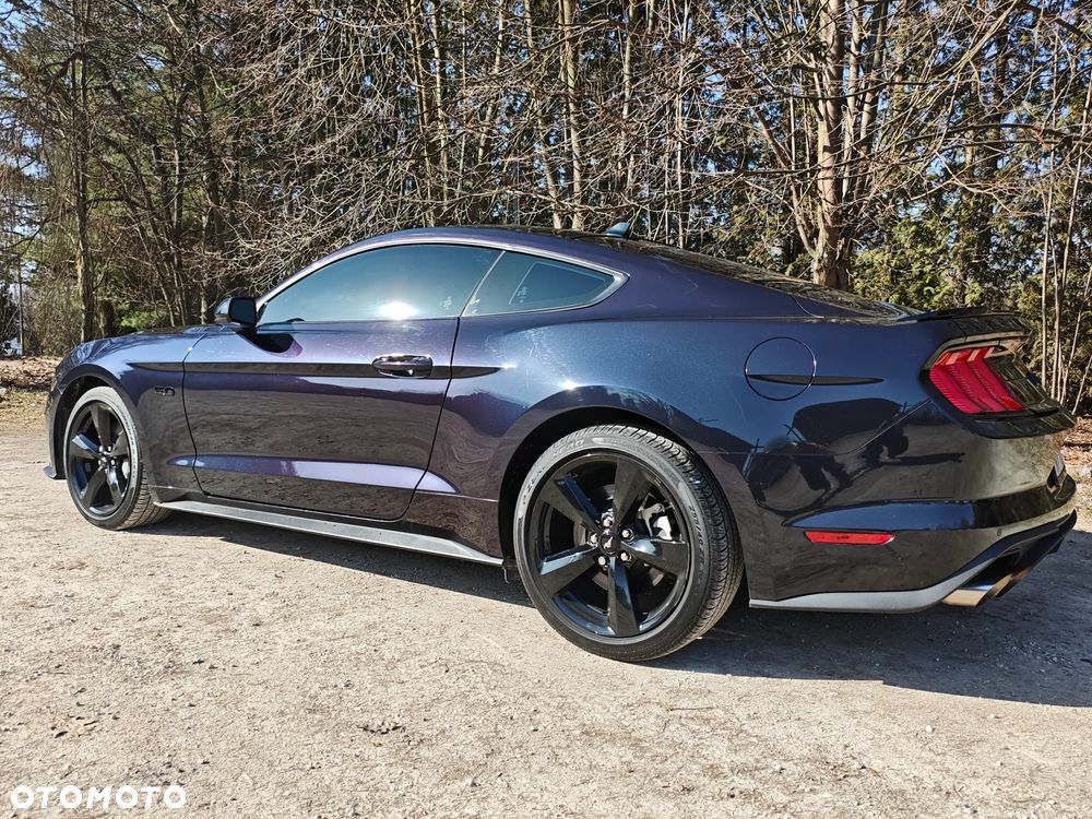 Ford Mustang 5.0 V8 GT - 23