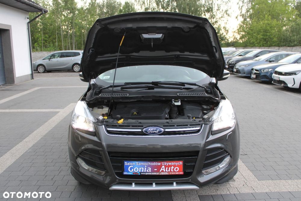 Ford Kuga - 10