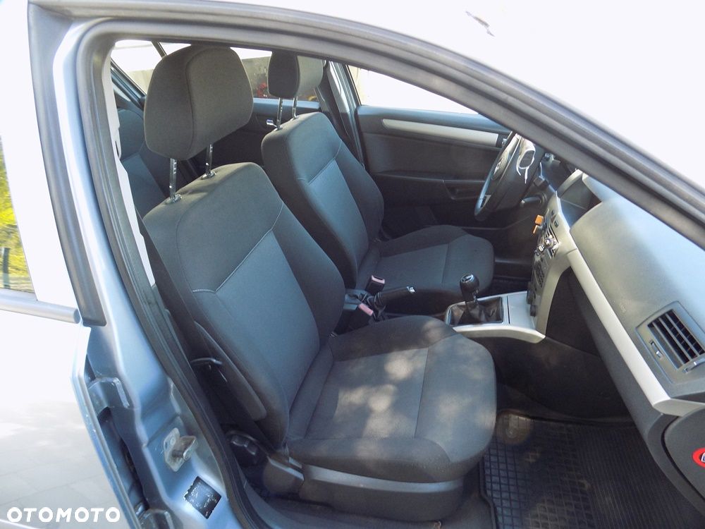 Opel Astra 1.6 Edition - 17