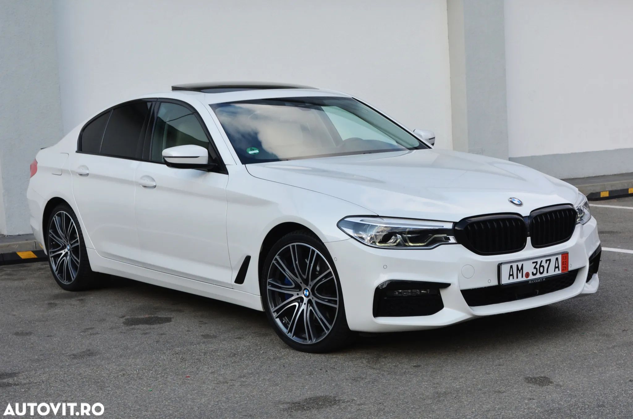 BMW Seria 5 540d xDrive AT MHEV - 1