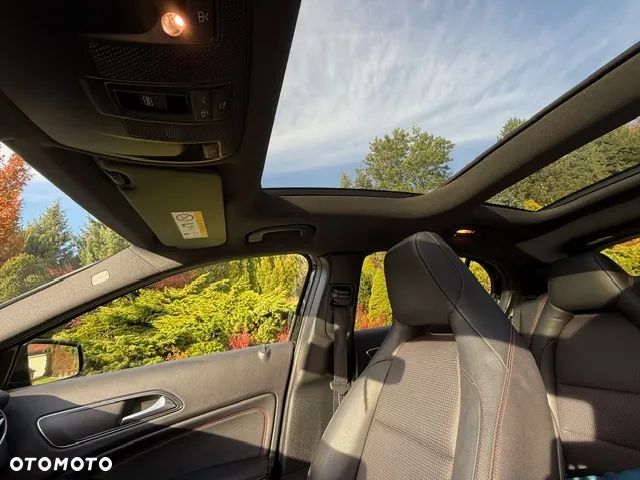 Mercedes-Benz GLA 220 4Matic 7G-DCT AMG Line - 6