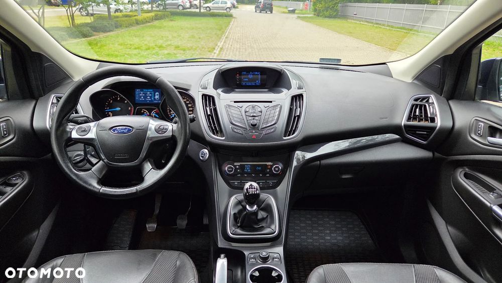 Ford Kuga 2.0 TDCi 4x4 Titanium - 14