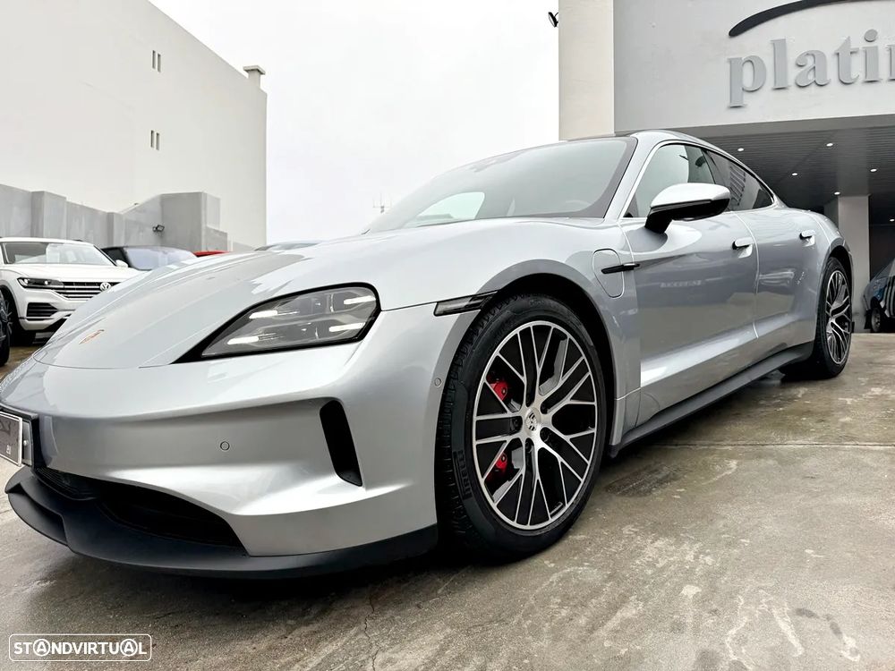 Porsche Taycan 4S - 52