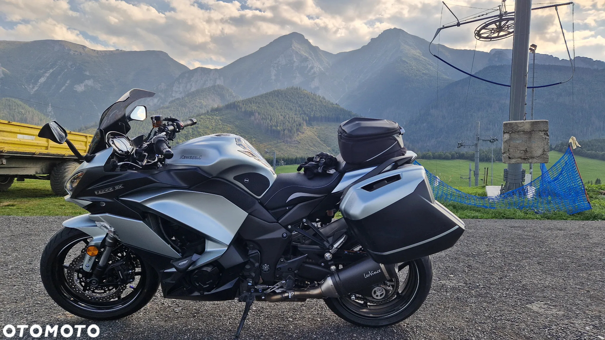 Kawasaki Ninja 1000 SX - 8