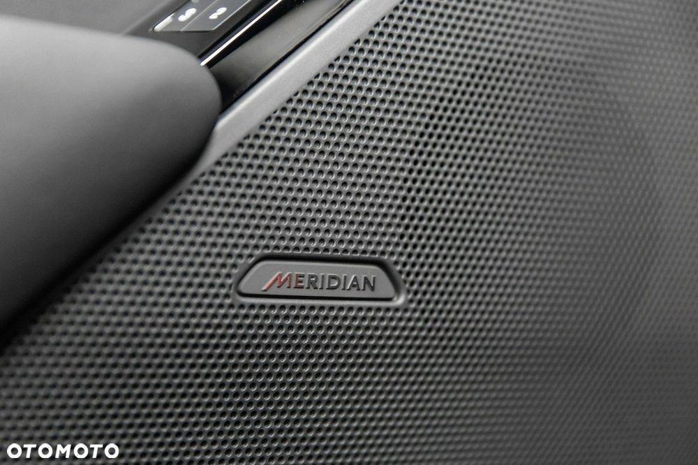 Land Rover Range Rover Velar 2.0 P400e PHEV R-Dynamic SE - 31