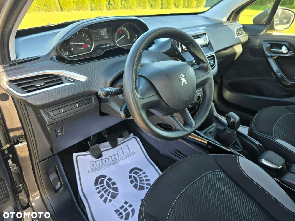 Peugeot 2008 - 16