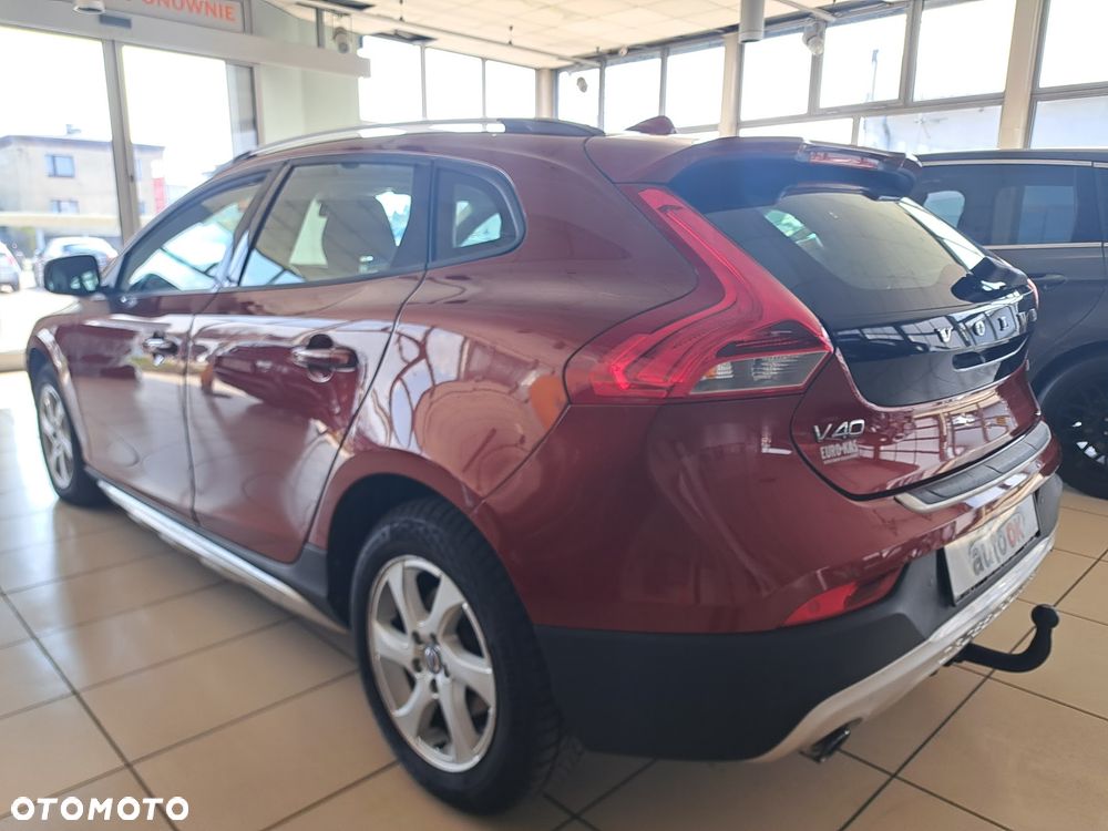 Volvo V40 T4 Kinetic - 6