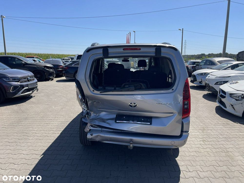 Toyota Proace City Verso 1.5 D-4D L2 Teamplayer 7-Sitzer - 3
