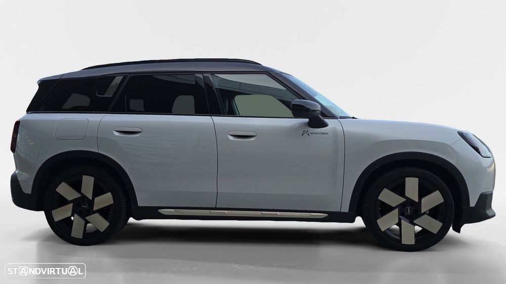 MINI Countryman E Favoured L - 8