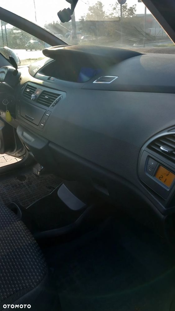 Citroën C4 Grand Picasso - 15