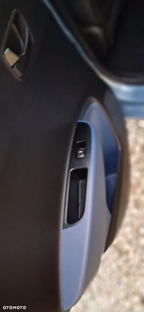 Hyundai i10 1.1 Premium - 19