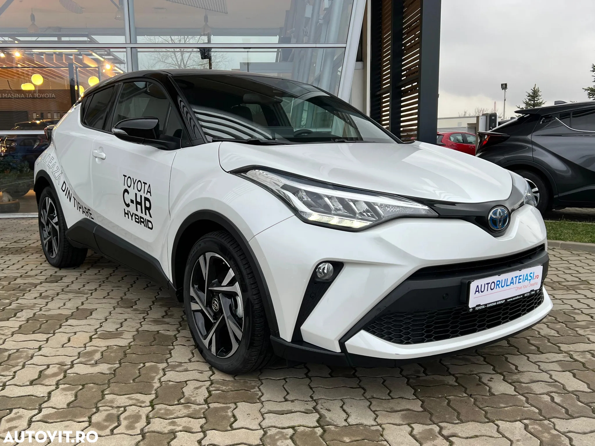 Toyota C-HR 2.0 HSD 184 CP 4x2 CVT Style - 2