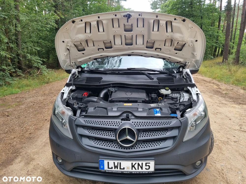 Mercedes-Benz Vito - 32