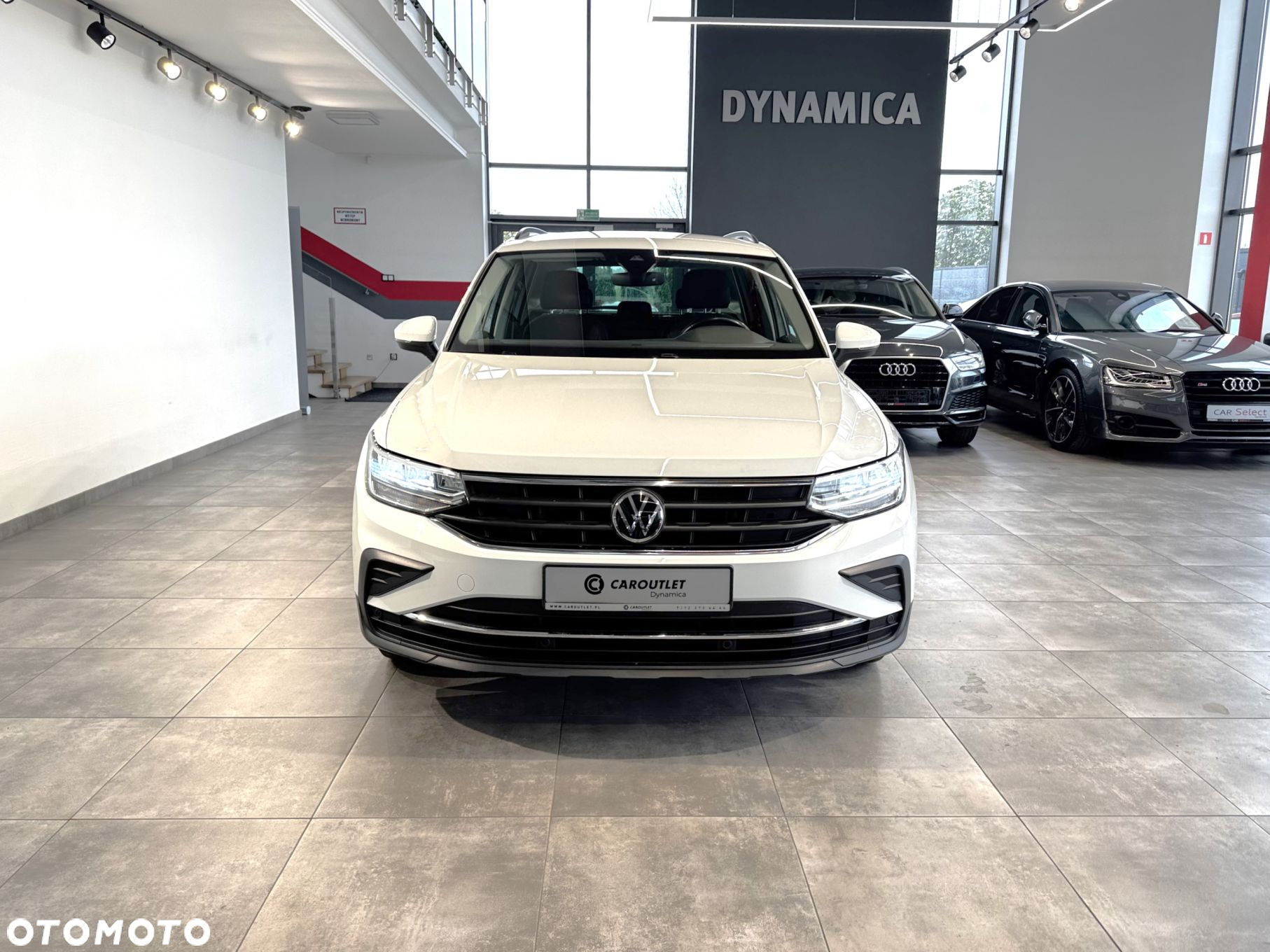 Volkswagen Tiguan - 4